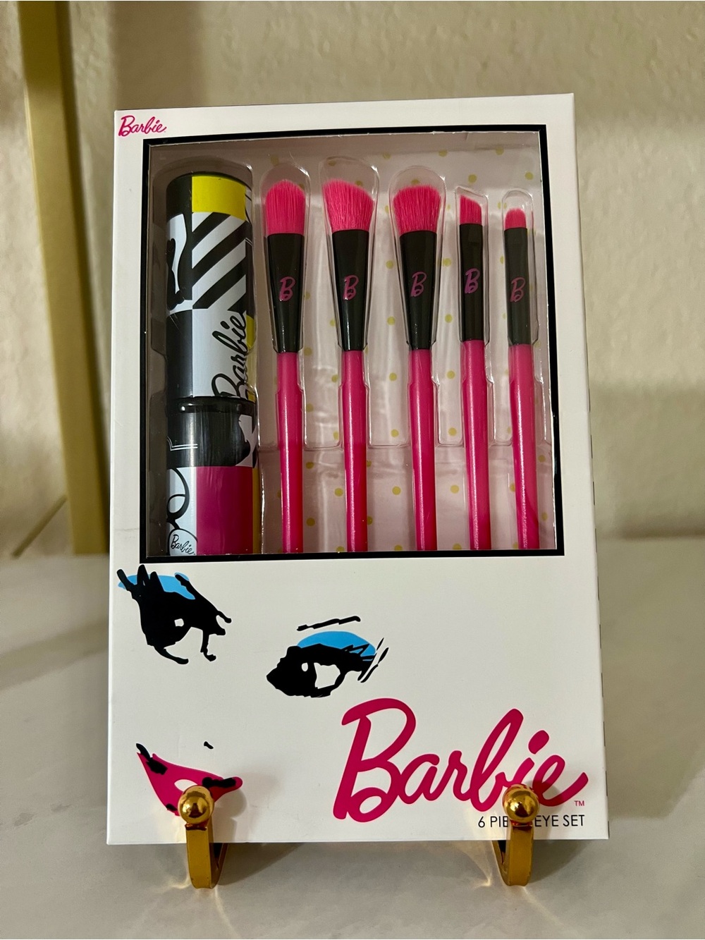 NWT London Soho New York Barbie Limited Edition 6-Piece Eye Brush Set